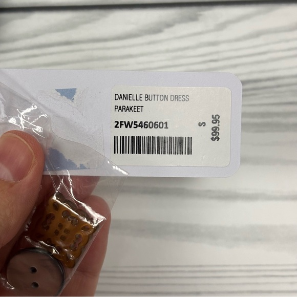 Soft Surroundings Danielle Button Dress Parakeet Green Beachy NWT Coastal Small - Picture 8 of 10